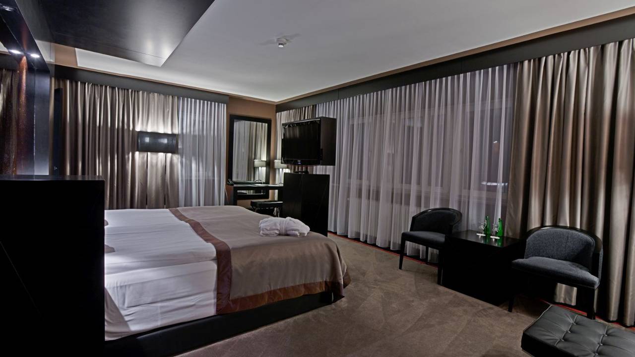 Platinum Palace Hotel Wroclaw 5 star luxury hotels